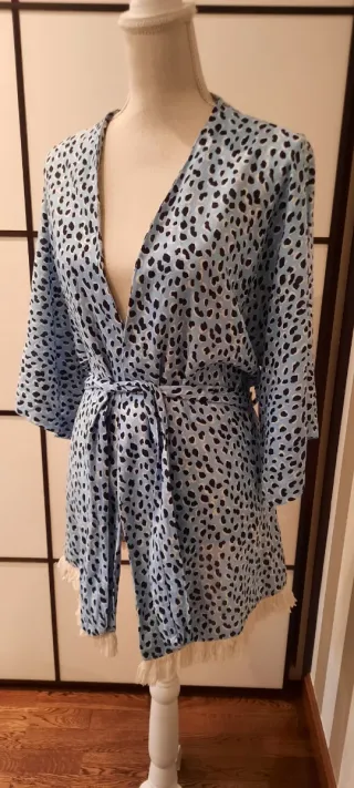 Kimono chaqueta flecos