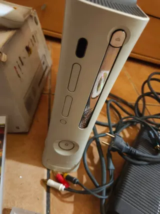 Xbox 360 + Guitarra + Juegos