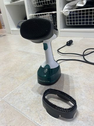 Plancha Vertical Rowenta Access Steam