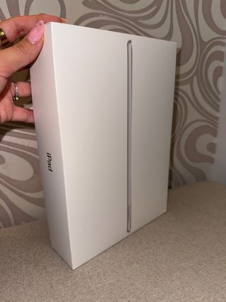 Apple iPad 9ª Gen Argento