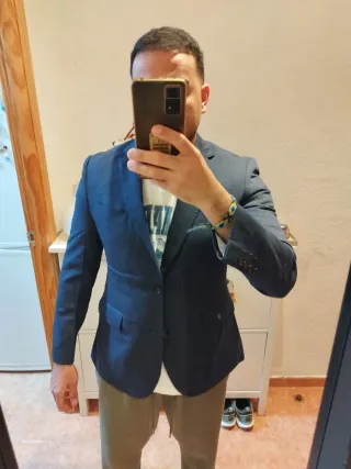Traje azul marino CTF semi entallado