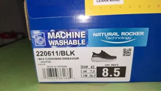 Zapatillas Skechers. Talla 42