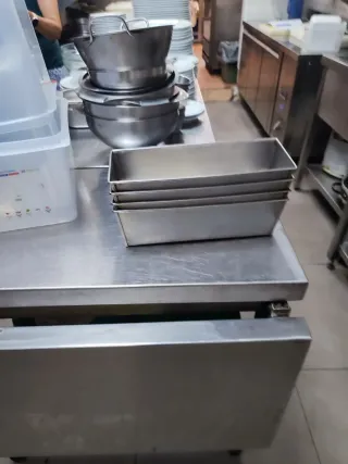 Menaje de cocina industrial cacerolas ollas
