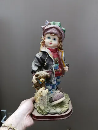 Figuras Niña y Niño con Perro y Oso