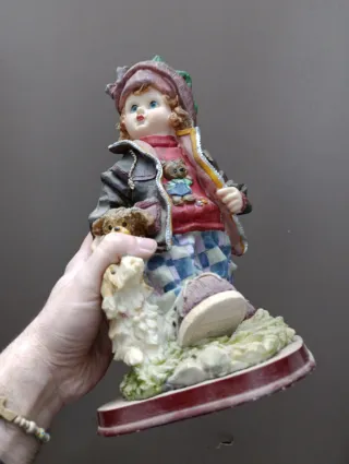 Figuras Niña y Niño con Perro y Oso