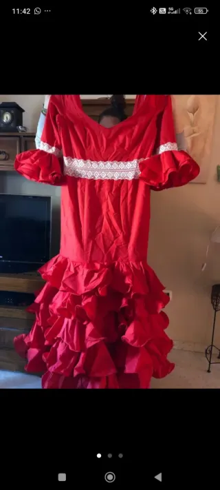 Traje de flamenca rojo y blanco
