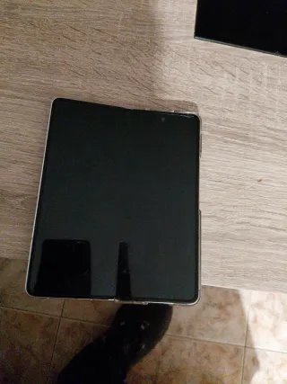 Samsung Z Fold 3 pantalla rota