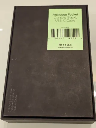 Analogue Pocket Negra FPGA handheld como nueva