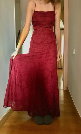 Vestido rojo elegante sin estrenar