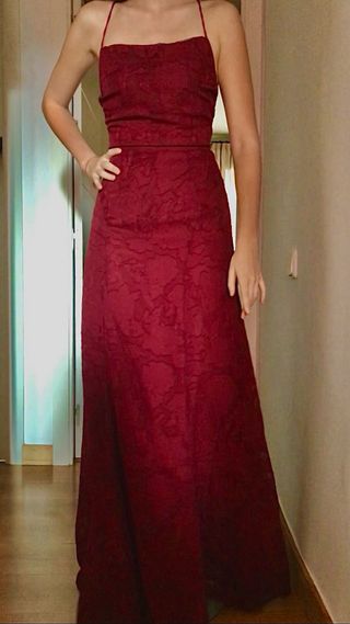 Vestido rojo elegante sin estrenar