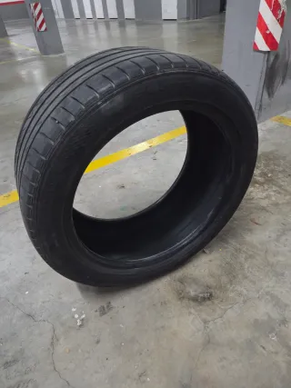 Vendo 2 neumáticos en buen estado
