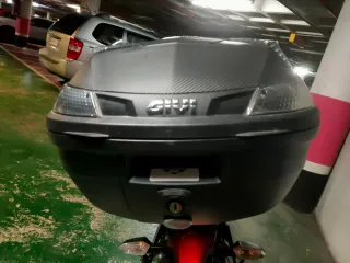 Kawasaki ER-6n Negra