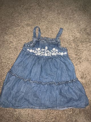 Vestido vaquero niña bordado