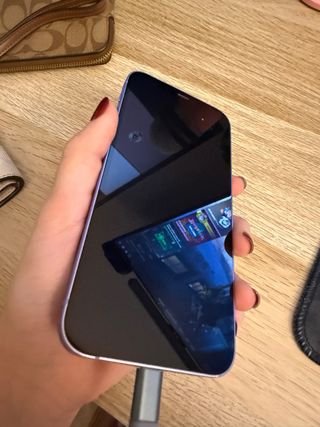 iPhone 12 126GB Morado