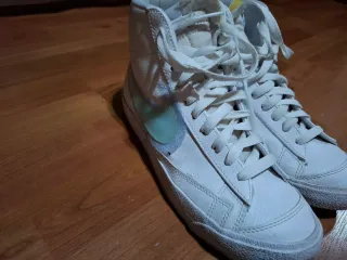 Nike Blazer Mid '77 Talla 39-40