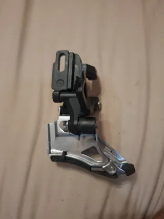 Desviador delantero Shimano Deore 10v