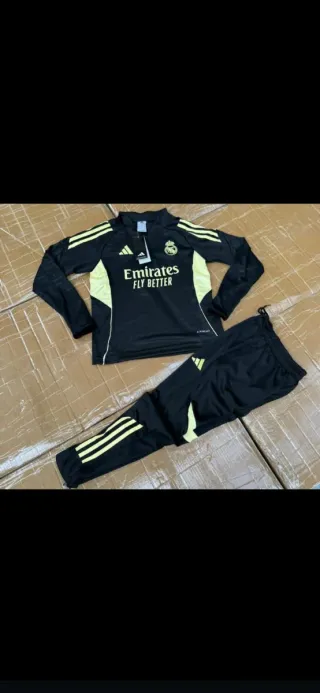 Chándal Real Madrid Niño Adidas Negro Amarillo