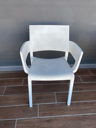 Mesa y 2 sillas terraza