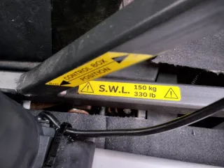 Grúa maletero para silla y scooter discapacidad