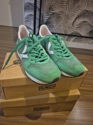 Zapatillas Munich Verdes Talla 42 Nuevas