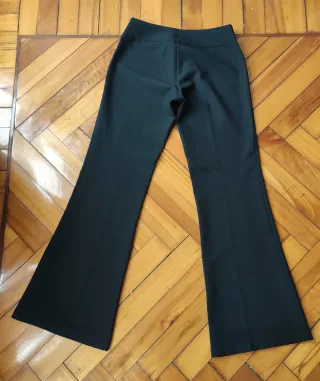 Pantalón Vestir Negro Acampanado Talla 38