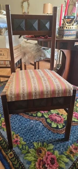 Conjunto de 4 sillas años 60 retapizadas