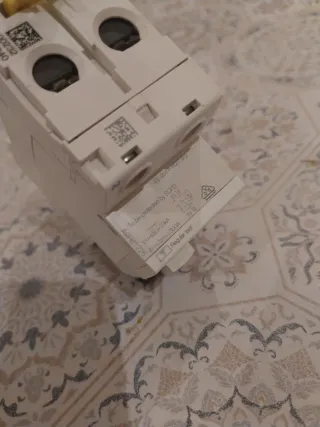 Diferencial F+N Schneider 25A 30mA superinmunizado