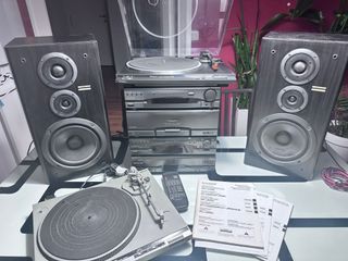 Equipo Hi-FI Technics con tocadiscos