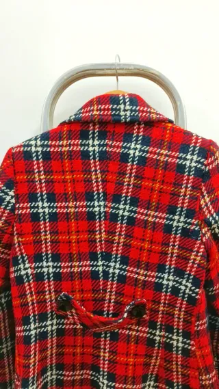 Abrigo mujer a cuadros rojo elegante