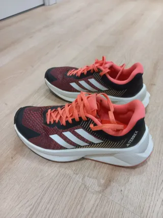 Adidas Terrex Mujer Negro/Rojo/Rosa