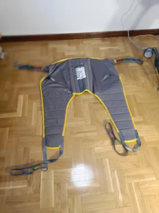 Grúa eléctrica personas mayores dependientes