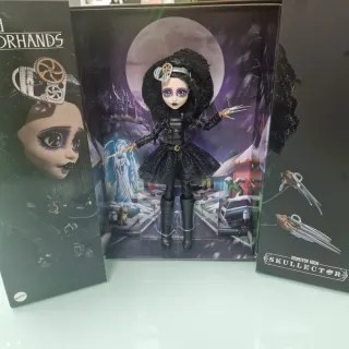 Monster High Skullector Edward Scissorhands