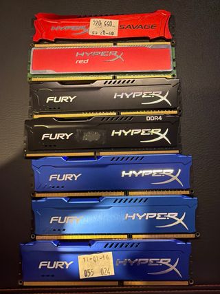 Juego de Memorias RAM DDR3 y DDR4 Kingston