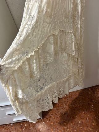 Vestido largo encaje beige talla S
