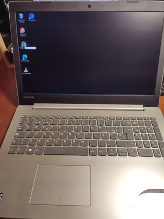 Lenovo Ideapad 320-15AST Plata