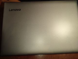 Lenovo Ideapad 320-15AST Plata