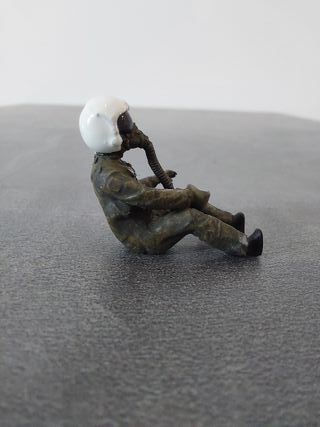 Figurina Piloto Caza 1/48 Pintada Nº9 (Cantidad 3)