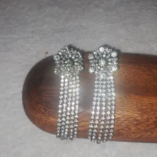 Pendientes de plata con pedrería