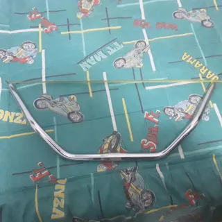 Manillar de bicicleta cromado