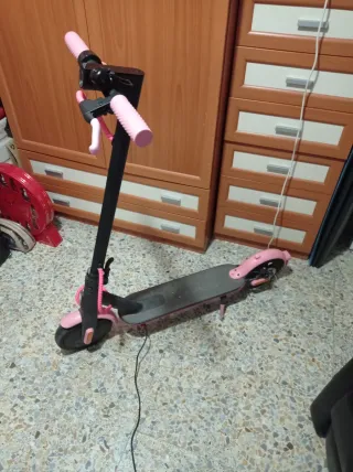 Patinete Xiaomi Essential Rosa y carcasas original