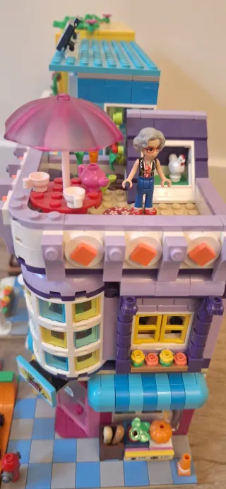 Lego Friends 41704 Apartamentos Heartlake City