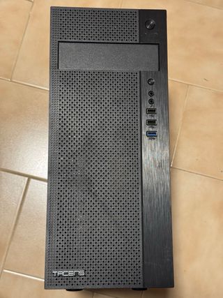 Caja PC Tacens ATX pequeña