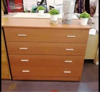 Muebles para dormitorio – canapé, Cajonera mésita