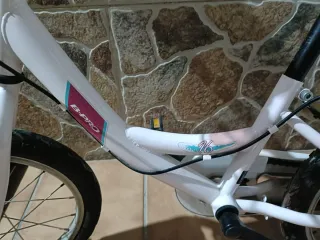 Bicicleta infantil B-PRO 16'