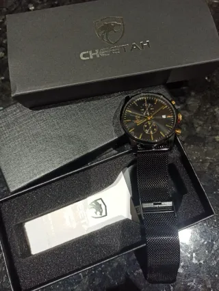 Reloj Cheetah Hombre Negro y Dorado