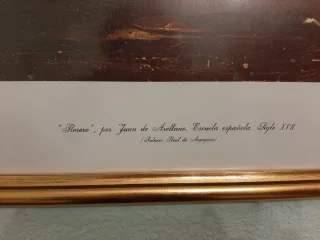 Láminas decorativas con marco dorado