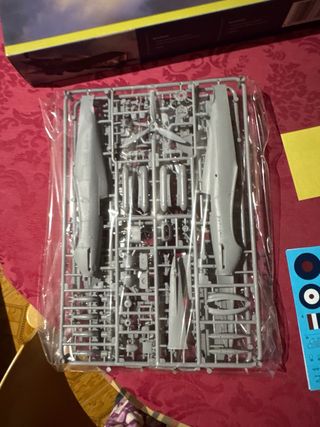 Maqueta Avión Hurricane Mk IIB 1/48