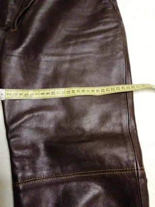 Pantalón de piel auténtica marrón
