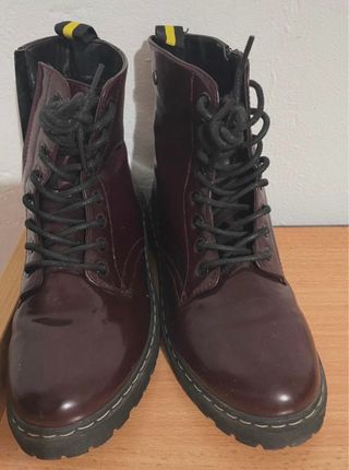 Botas de cuero estilo Dr. Martens