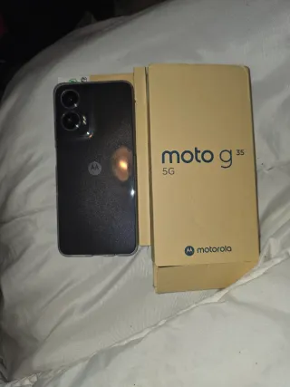 2 x Motorola Moto G 35 5G